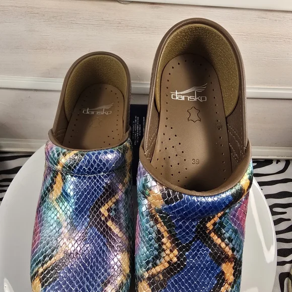 Dansko Women Multicolor Mermaid metallic Clogs - Picture 3 of 12